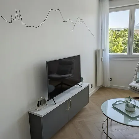 Coeur Des Volcans - Vue Puy De Dome Apartment Clermont-Ferrand